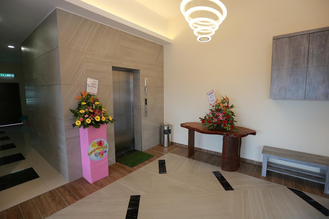 Pantai Regal Boutique Hotel Kuantan Exterior photo